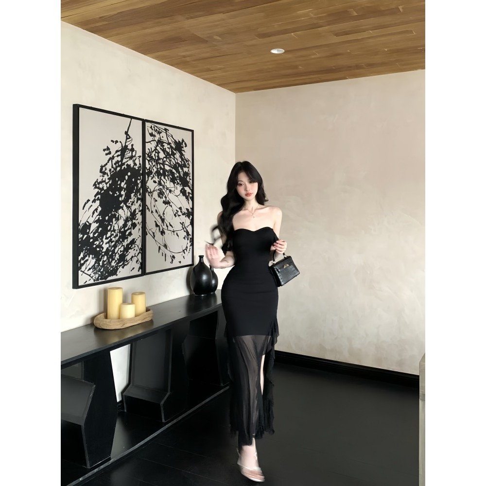 Vogue🌟พร้อมส่ง🌟 ชุดเดรสเปิดไหล่ กระโปรงยาว สีดำเรียบหรูดูแพงมากแม่ (FY2941) - รูปที่ 2