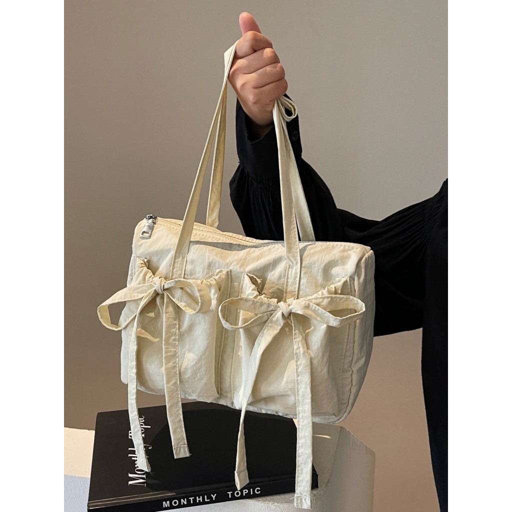 กระเป๋าสะพายข้างเดียว ออกแบบเฉพาะตัว สำหรับแฟชั่น