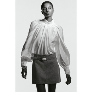 H&M(เอชแอนด์เอ็ม) กระโปรงมินิทรงตรงมีเข็มขัดรัดเอว Women Bel…