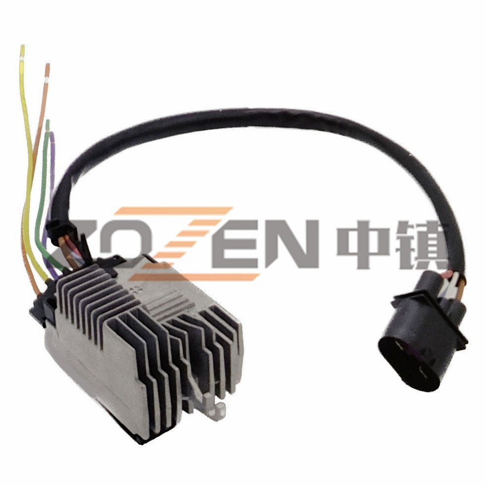 8EO959501R 适用于AUDI B7  汽车冷却风扇控制器