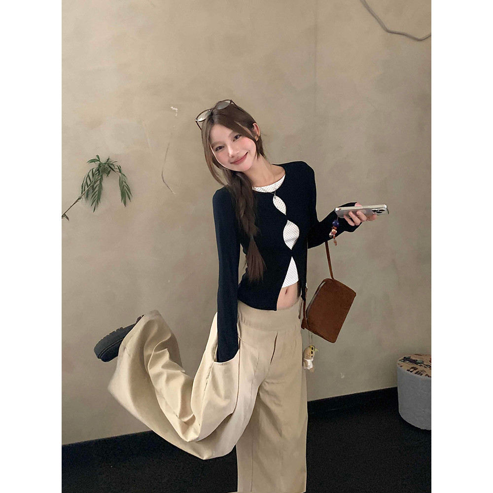 Miko พร้อมส่ง  ดีไซน์เก๋เก๋ เสื้อเชิ้ตรัดรูปสองชิ้นติดกัน สายโพกาดอท สไตล์เกาหลี  สไตล์เซ็กซี่ไม่มากไปกว่านั้น ราคา ถูกที่สุด ดีลบีเคเค แกลเลอรีภาพที่ 3