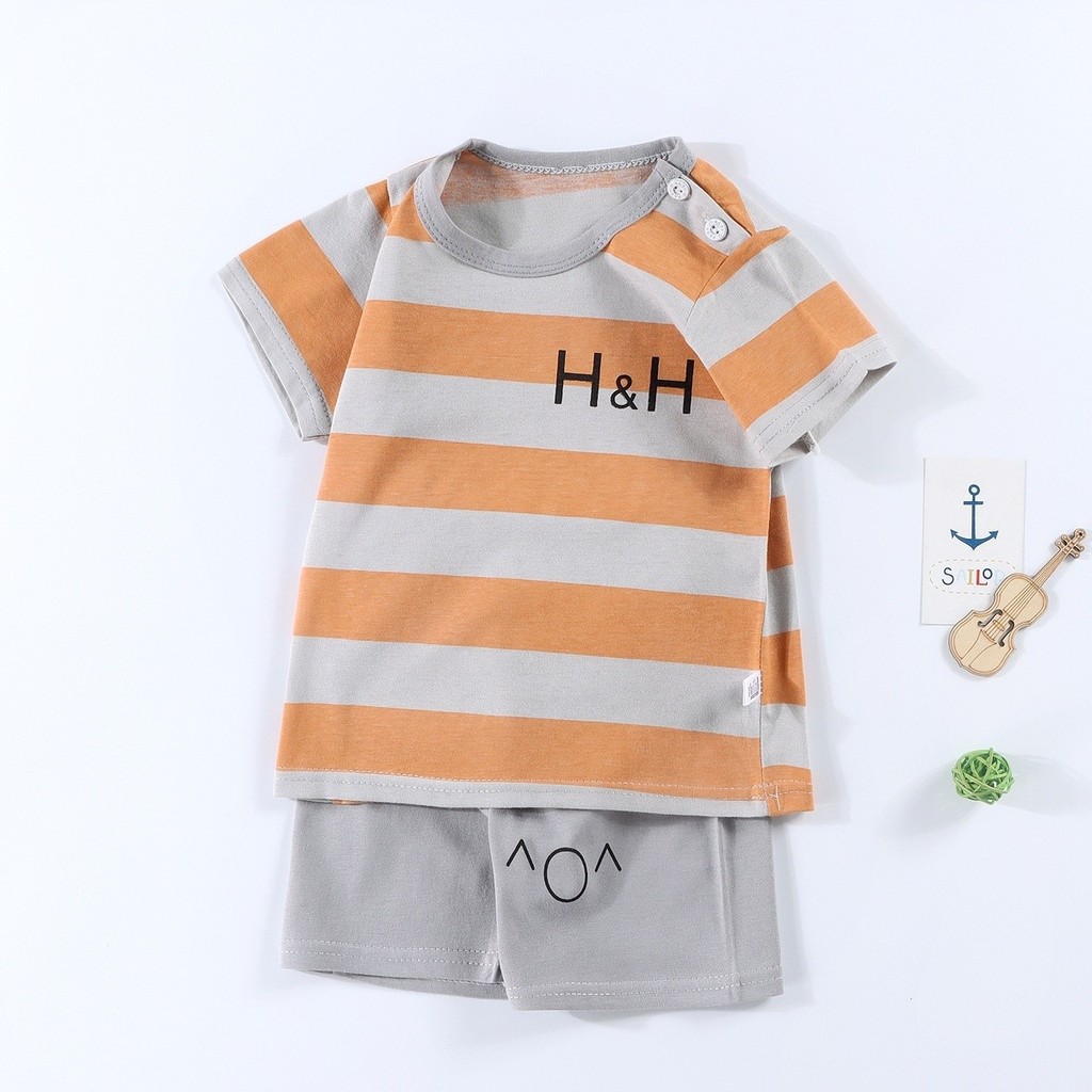 เสื้อผ้าเด็กเล็ก ชุดเซทเด็ก ลายสุดน่ารัก เสื้อแขนสั้น + กางเกงขาสั้น Children s clothing set Hippoba