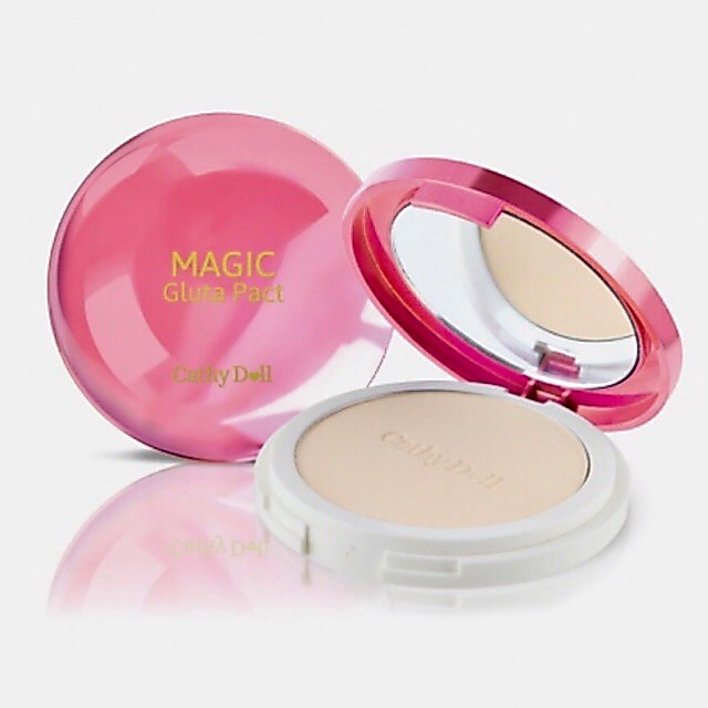 Cathy Doll Magic Gluta Pact SPF 50 PA+++12g. เคที่ดอลล์ แป้งพัฟ เมจิกกลูต้าแพ็ค แป้งกลูต้าหน้าเด็ก