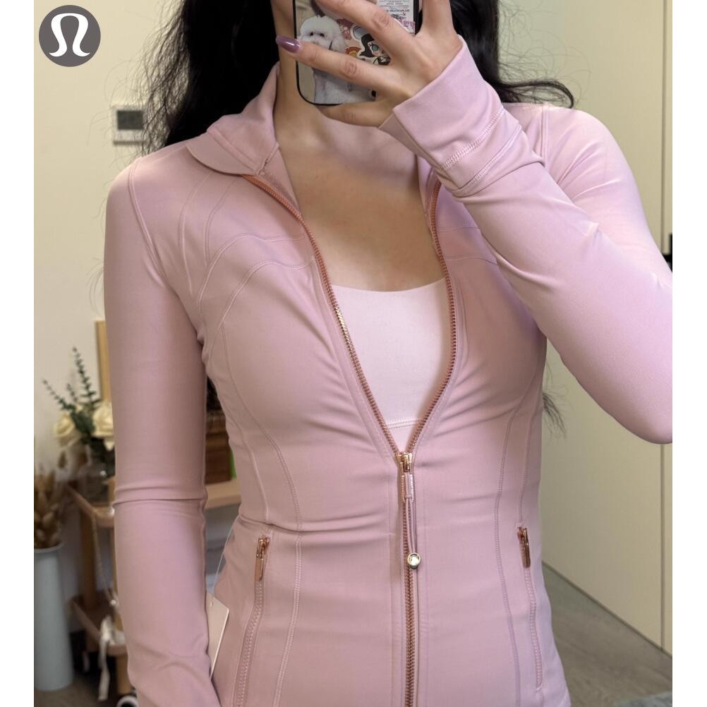 Lululemon Define Yoga Jacket สีชมพูกุหลาบกับซิปทอง