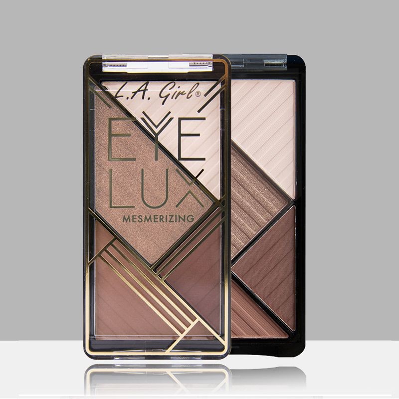 ประกันภาษีผมตรง LA สาว LA สาว Contouring Palette 4 สีอายแชโดว์ Palette Matte ติดทนนาน Non-Smudge 8.2