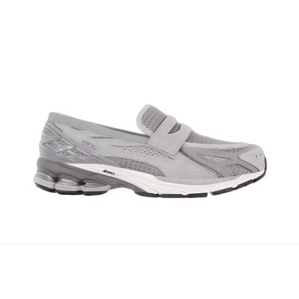 NB 1906L โลฟเฟอร์สีเทาแบบสวม