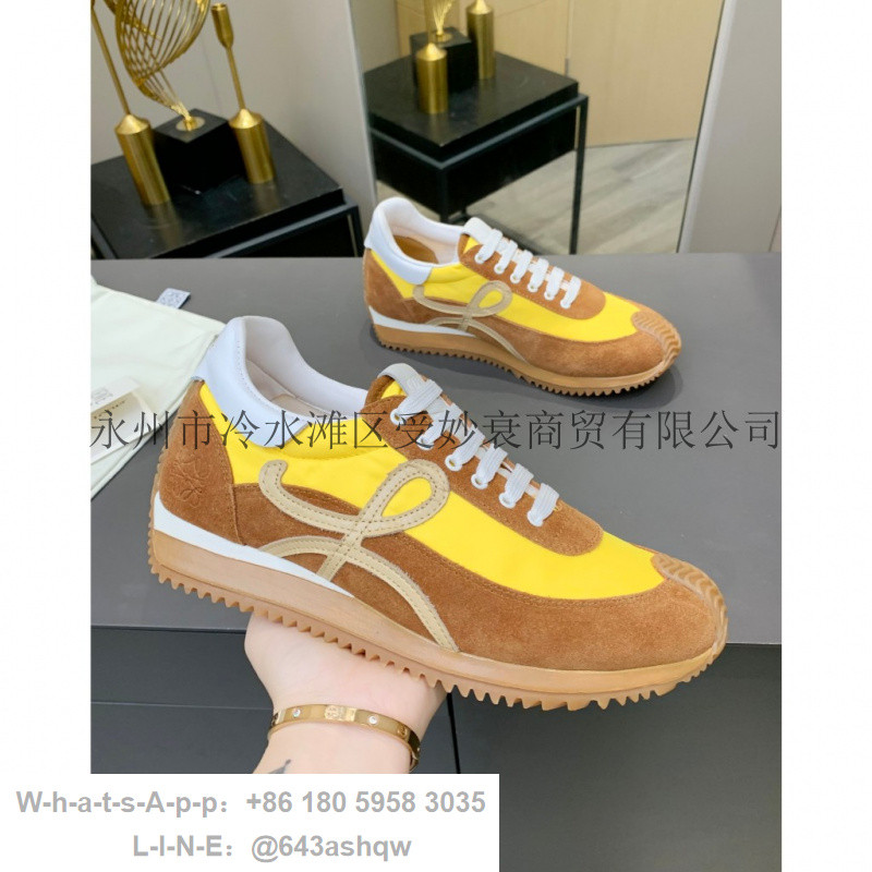 L0E **  ⓁⓄⒺⓌⒺ  มาตรฐานต้นฉบับ 1: 1 ปี Runaway สไตล์ด้านในเพิ่มความสูง Moral Training รองเท้า Forrest