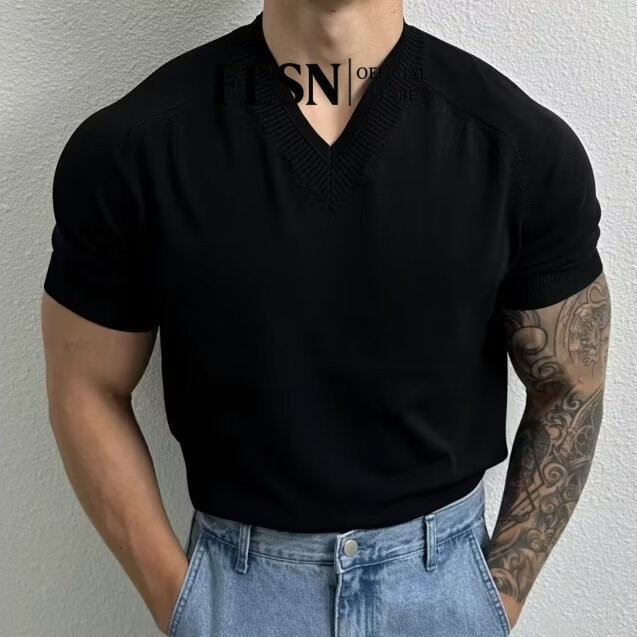 ฤดูร้อนหลวมอินเทรนด์ทุกการแข่งขันบางความรู้สึกระดับไฮเอนด์สีทึบเสื้อยืดลําลองคอวี