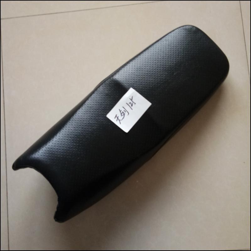 อะไหล่มอเตอร์ไซค์ยามาฮ่า YBR125 Tianjian YB125K JYM125 เบาะนั่ง ปลอกเบาะขนาดใหญ่