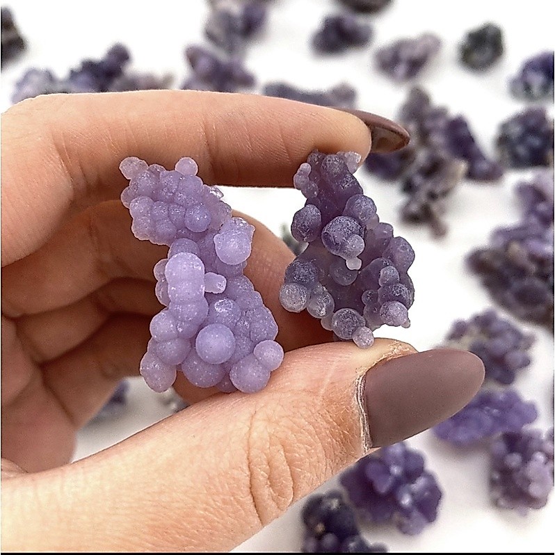 Natural purple Grape Agate Speciman Origin Indonesia small Size 1-3 cm size Pick Random Nice piece