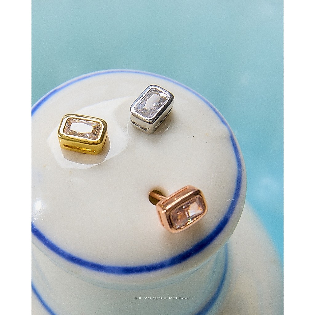 Julys - emerald cut earrings