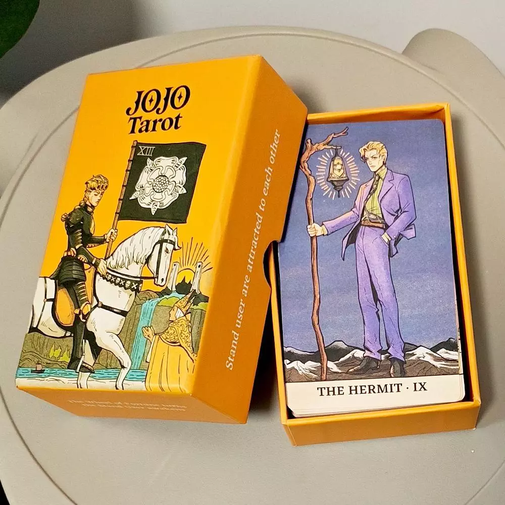 JOJO ไพ่ทาโรต์ดาดฟ้ากล่องแข็ง, 80 ชิ้น 12x7 ซม. นูนสองด้านอะนิเมะไพ่ทาโรต์ Bizarre Adventure Tarot Deck