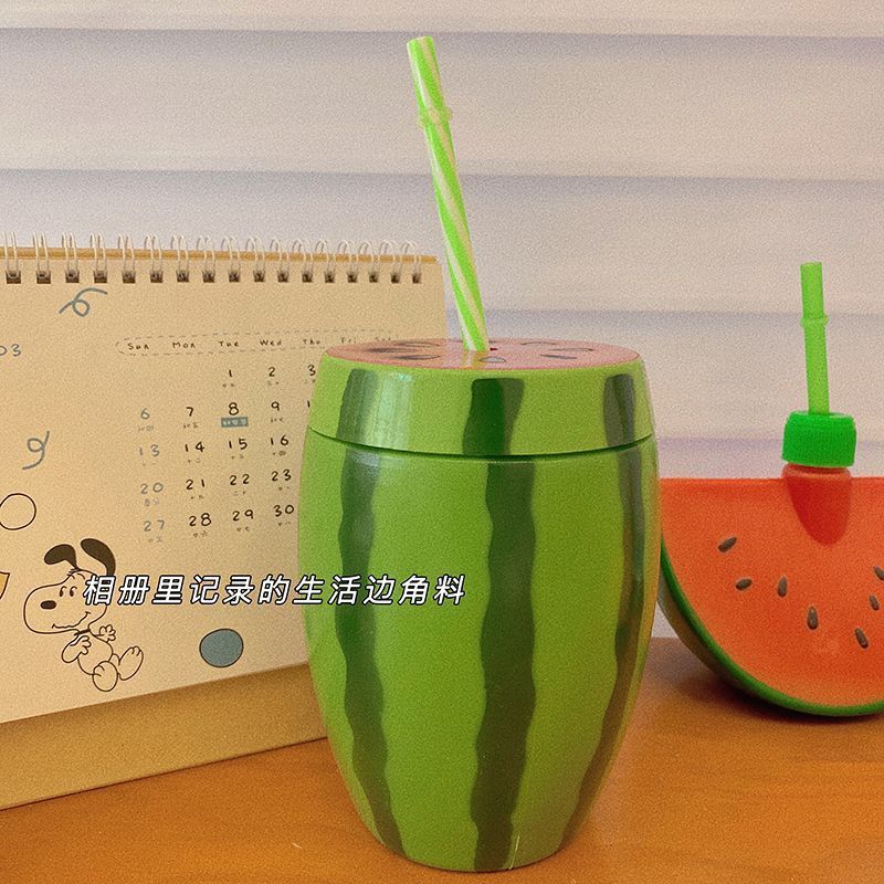 Creative cartoon fruit watermelon cup, children's shaped juice straw cup, plastic beverage milk tea 