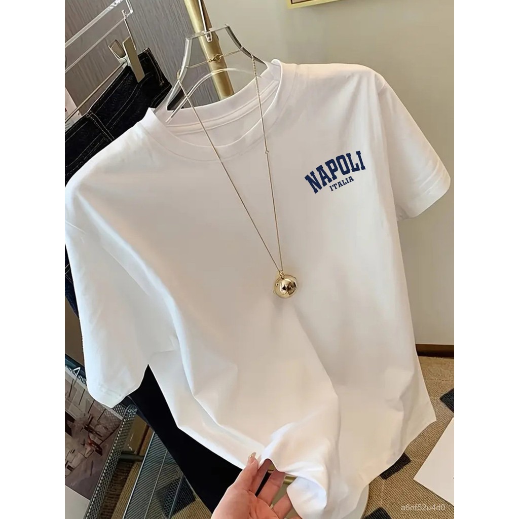 ทีเชิ้ตกราฟิกผู้หญิง Napoli อิตาลี - เสื้อยืดแขนสั้นคอกลมแบบสบายพร้อมพิมพ์ "NAPOLI ITALIA" สีขาวและน
