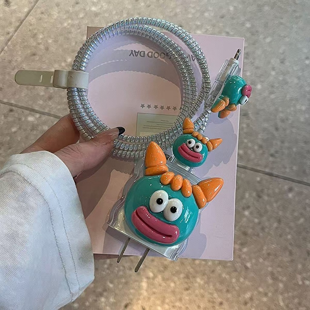 สาวน้อยน่ารักเข้ากันได้สําหรับOppo Charger Protector 33W 67W 90W Charger cover Charger Caseใช้งานร่ว