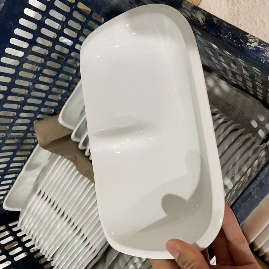 ที่กําหนดเอง Gemini Anti-Black Easy-to-Clean เหมาะสําหรับ Double Slot Chin ชามสัตว์เลี้ยงเดือน Feede