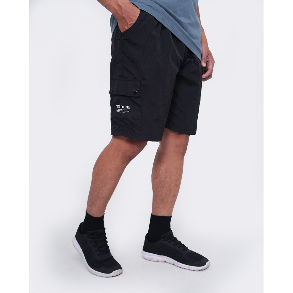 Welldone Short Cargo Trax - สีดํา