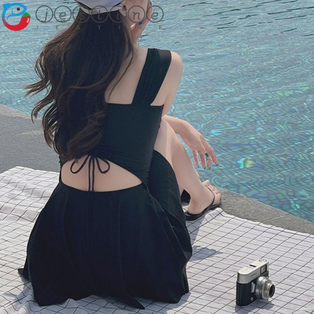 JESTINE ชุดว่ายน้ำกระชับสัดส่วนแบบ Svelte Monokini Bandeau ดีไซน์รองรับทรงเพอร์เฟクト