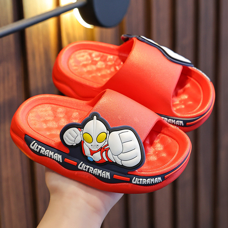 [ส่งฟรี] รองเท้าแตะเด็กชายลายอัลตร้าแมน 🦸♂️ กันลื่นนุ่มสบาย ใช้ใน-นอกบ้าน