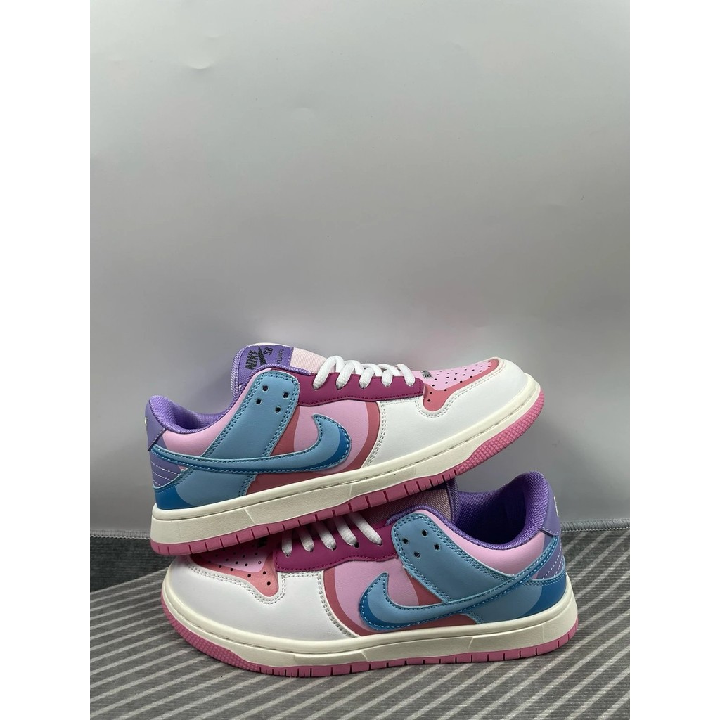 78 ส่งฟรี
NKDunkSBLow NKDunkSBLow Number 36-44