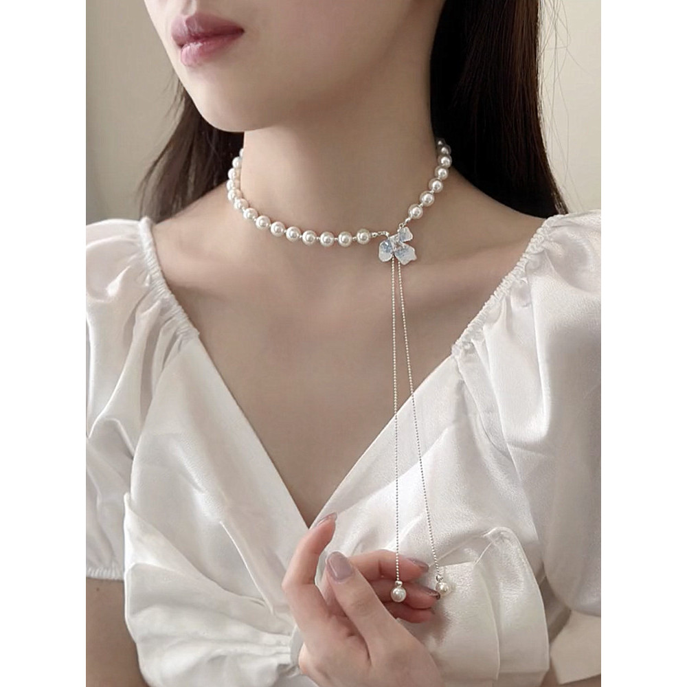 [สินค้าดีดี] French Ice Crystal Blue Iris สร้อยคอลูกปัด High-End Draw Pull Clavicle Chain หรูหรา Nic