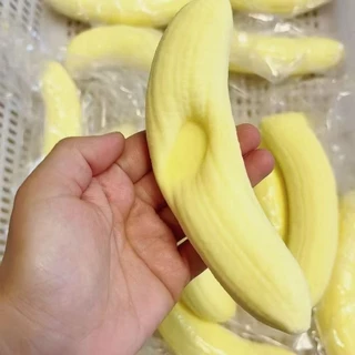 สกุชชี่กล้วย กล้วยสีเหลือง Fidget Hand Relax ของขวัญเด็กผู้ใหญ่เด็ก สกุชชี่สโลว์ พร้อมส่งจากไทย