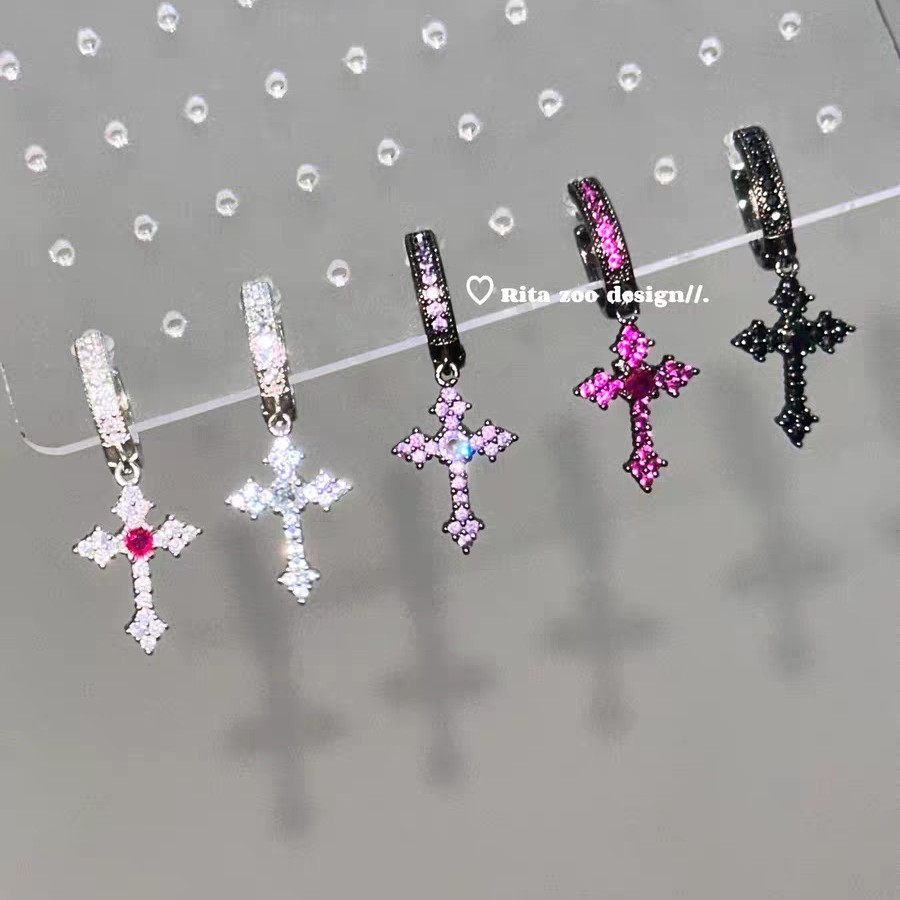 ต่างหูรูปกากบาท Rhinestone อัลลอยด์สไตล์เกาหลี