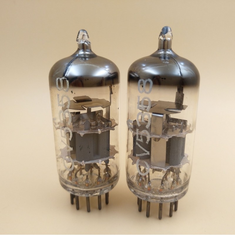 รหัสเดียวกัน ยี่ห้อใหม่อังกฤษโล่ขนาดใหญ่ CV5358/ECC88/6DJ8/6922/E88CC/6N11 หลอด