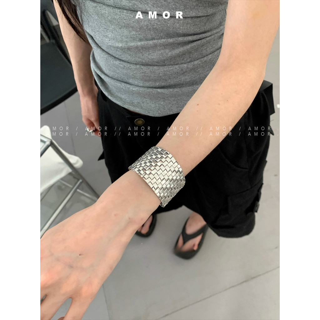 สร้อยข้อมือแบบถักลายเปิดสไตล์เกาหลี vintage - เครื่องประดับสำหรับผู้หญิง สวมใส่ง่ายในหลากหลายโอกาส