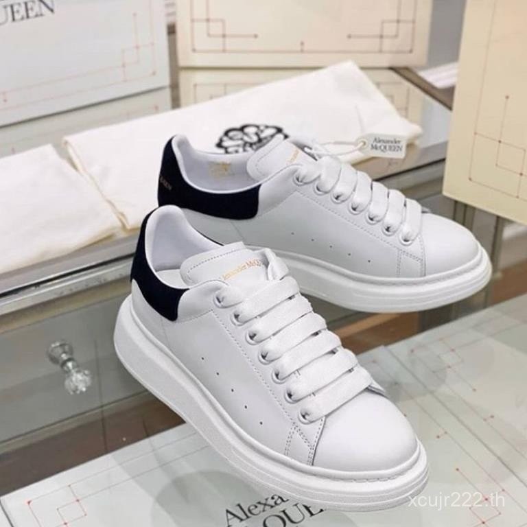 MC Queen Shoes White Cushion Sole Black Heel Alexander McQueen รองเท้าผู้ชาย WFF8