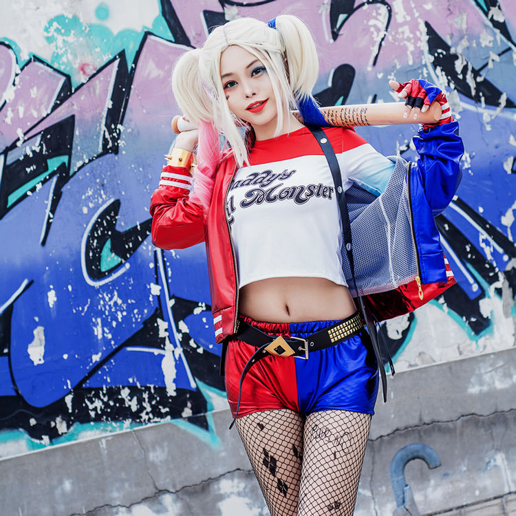 ฮาโลวีนฆ่าตัวตาย Squad Harley Quinn cos Harley Quinn แจ็คเก็ตเสื้อยืดสติกเกอร์รอยสักชุดเต็มอะนิเมะคอ