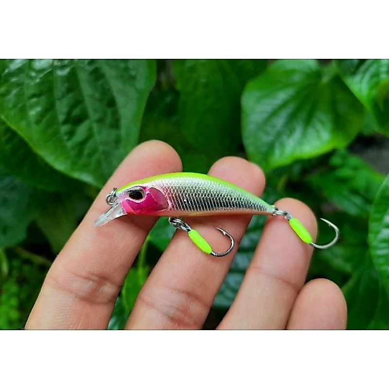เหยื่อปลอมตกปลากระสูบขนาด4.5cm4gตัวเบ็ดเลือกได้ทั้งเบ็ดเดี่ยวและสามทาง