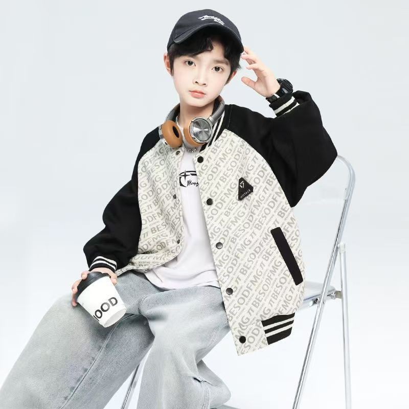 เสื้อแจ็คเก็ตเด็กผู้ชาย แฟชั่นพิมพ์ลาย สไตล์สตรีท เท่ ใส่สบาย ฤดูใบไม้ผลิ-ใบไม้ร่วง