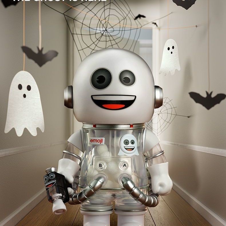 ใหม่ Molly MEGA SPACE 100% Emoji Series กล่องตาบอดของขวัญวันเกิดเครื่องประดับ MOLLY mega space GAUR