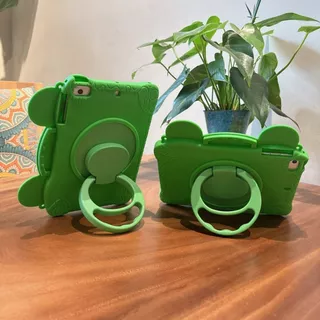 In stockToy Story 5 Lilypad Frog เคสแท็บเล็ต - ฝาครอบป้องกันซิลิโคนสําหรับ Apple iPad, ของขวัญสําหรับเด็กการ์ตูนน่ารัก