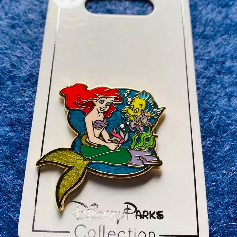 ป้าย disney pin disney Mermaid Ariel Badge