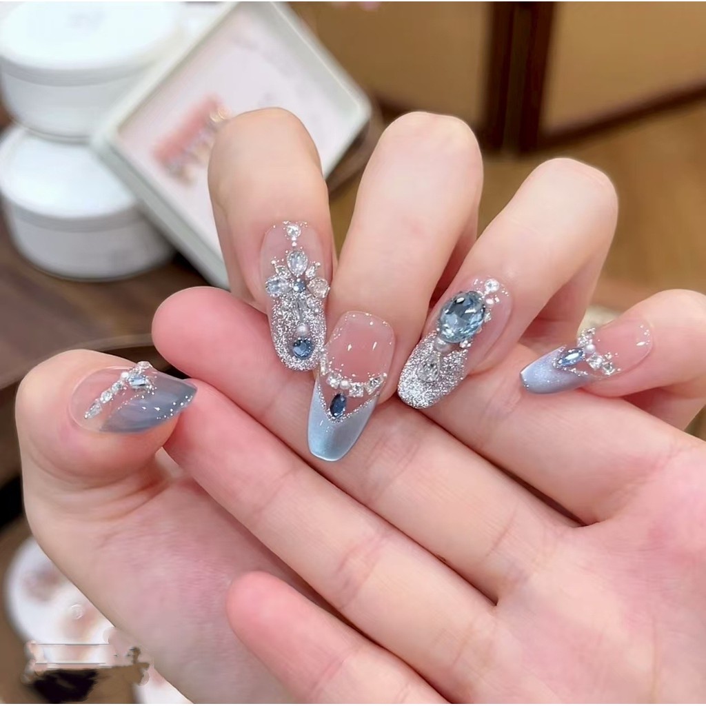 HANDMADE + กาวฟรีArtificial Nail Sea Salt Ice Crystal ลูกปัดแก้วใส Water Light Cats eye Phototherapy แผ่นแปะเล็บปลอมกดบนเล็บนํากลับมาใช้ใหม่ได้
