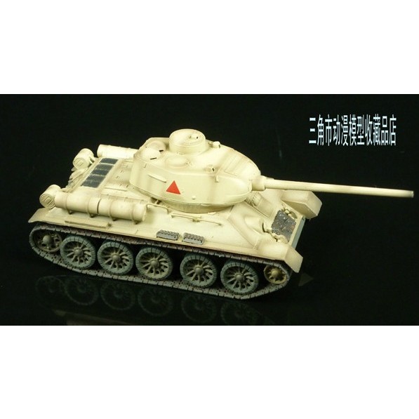 EASY MODEL 1: 72 T34/85 Tank Egyptian Army Desert Painting (Static สําเร็จรูปรุ่น)