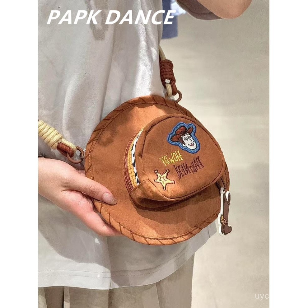 กระเป๋าสะพายข้างดีไซน์น่ารักจาก cartoon Toy Story Woody สำหรับใส่มือถือและของใช้ประจำวัน