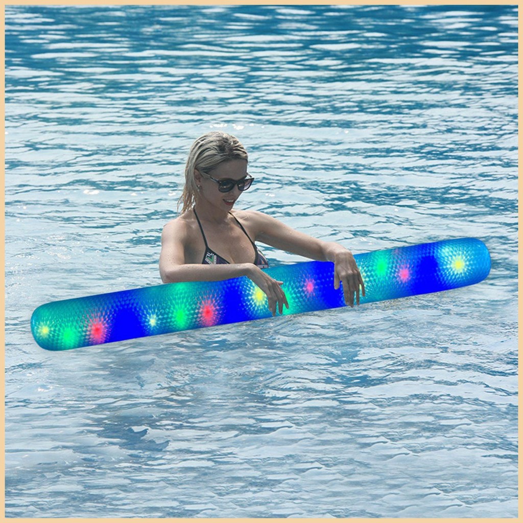 Inflatable Pool Noodles Blow Up Pool PVC Noodles Giant เกมน้ํากลางแจ้งในตัวเงาสีสันสดใสสําหรับผู้หญิ