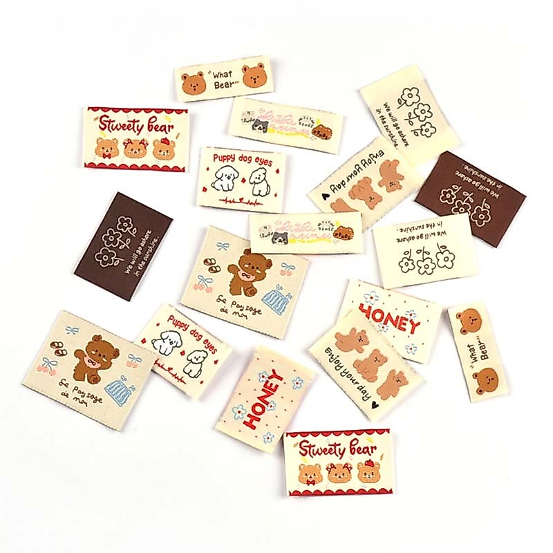 20ชิ้นการ์ตูนสัตว์แมว/กระดาษสุ่มผสมป้ายเย็บปักถักร้อยสําหรับเสื้อผ้ากระเป๋าอุปกรณ์เย็บผ้าอุปกรณ์ ทําเอง ทําด้วยมือ แท็ก ซีพี4294