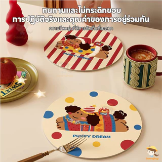 SWEETYBAYI แผ่นรองแก้ว แผ่นซิลิโคนกันร้อน พื้นยาง PVC ที่รองน้ํา ทนขีด+ทนถู 16*16cm จานรองแก้ว