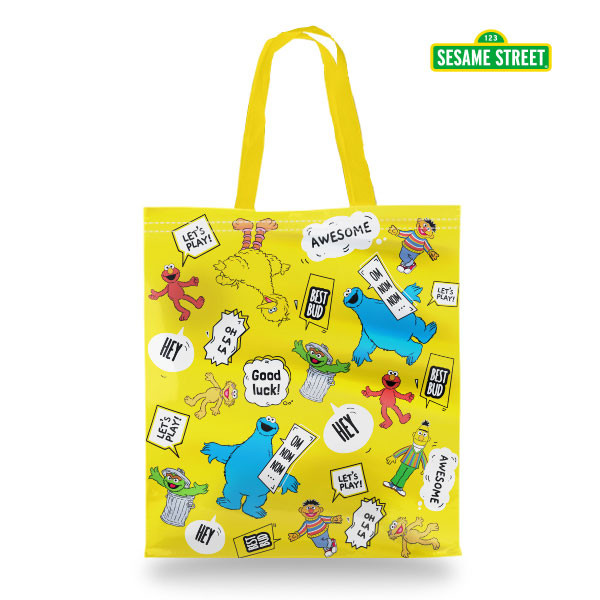 Bundanjai (หนังสือ) SST5-กระเป๋ากระสอบสาน PP : Sesame Street SST-C PP Woven Tote Bag (SST5C-PPWB-YE35) W35xH40xS15 cm.
