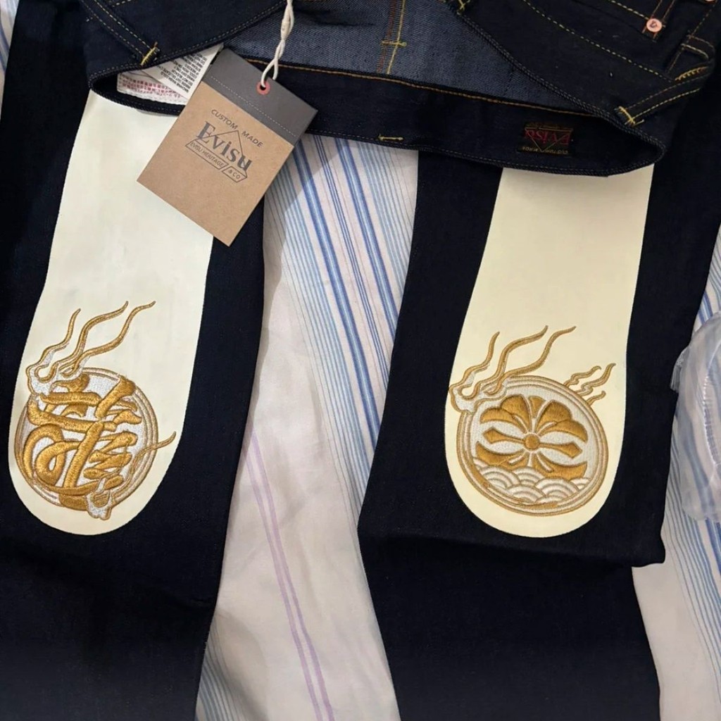 Evisu กางเกงยีนส์ลำลองสำหรับผู้ชาย