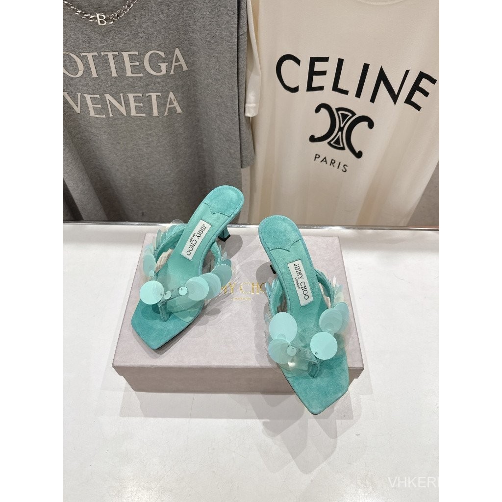 รองเท้าแตะส้นสูงจากJimmy Choo สำหรับซัมเมอร์