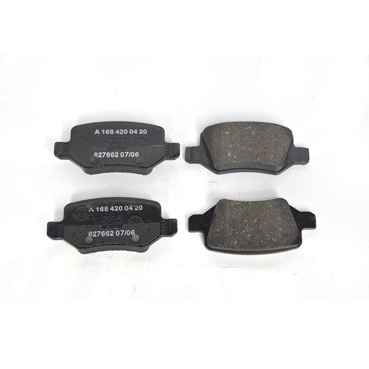 ขายร้อน1684200420W168 เหมาะสําหรับ Mercedes-Benz ผ้าเบรค U9BG