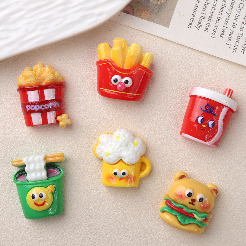 อุปกรณ์เรซินสำหรับการทำเองและตกแต่ง DIY กับชุดของเล่นอาหารการ์ตูน พร้อมวัสดุเพื่อสร้างเคสโทรศัพท์และกิ๊บ