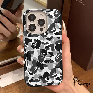 เคสไอโฟน 16 สำหรับ IPhone 17 air 15 13 11 16 14 12 ProMax 15 14 16 Plus XR X แฟชั่นสีเขียวลายลายพรางหนังพื้นผิวโทรศัพท