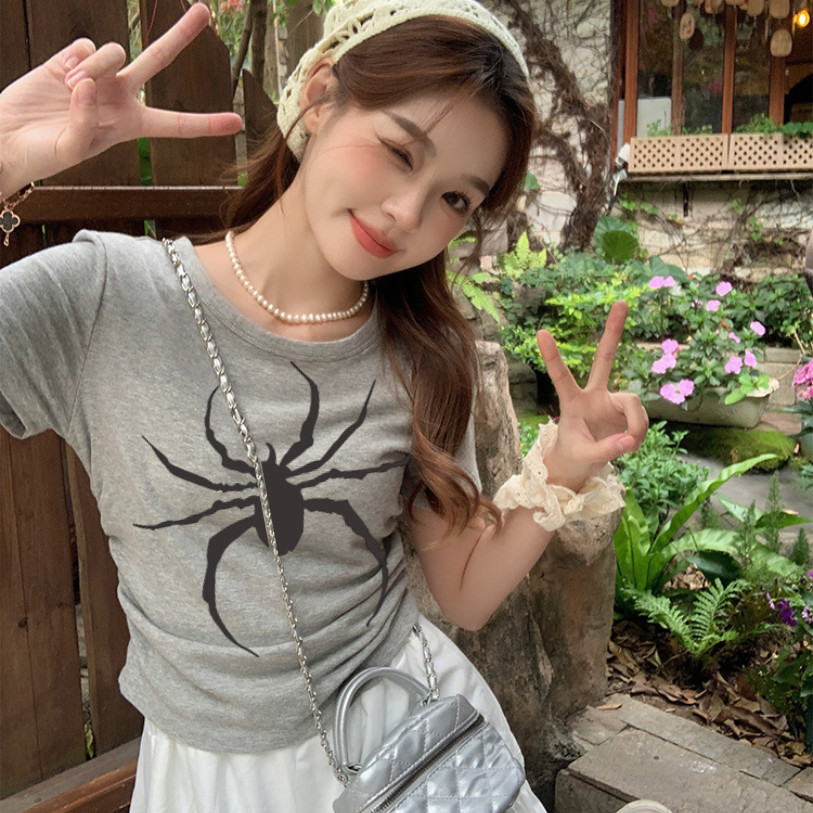 137เสื้อยืดแฟชั่นคอกลม ทรงสลิมฟิต เนื้อผ้าคอตตอนใส่สบาย มีครบทุกสี ทุกไซส์ สินค้าพร้อมส่งค่า - รูปที่ 5