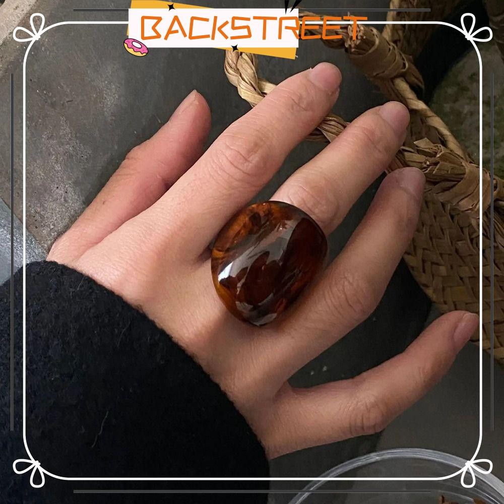 BACKSTAGEEET กว้างหน้า_chunky_ring แบบintage_resin สีamber_punk_jewelry